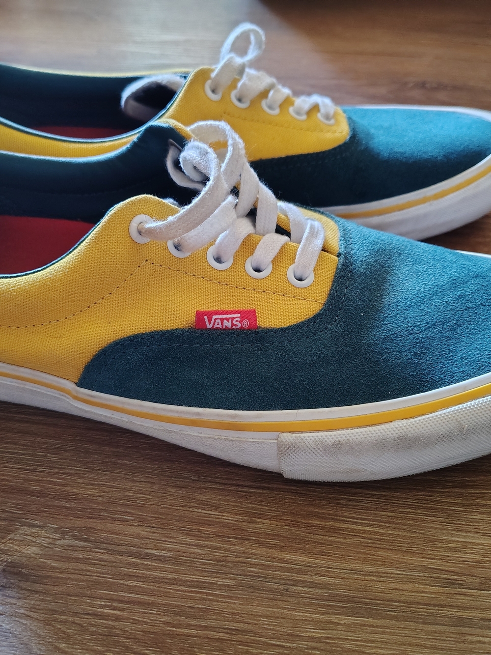 Vans Two-Tone Green and Yellow Low Top Sneakers Retro - Picture 2 of 9